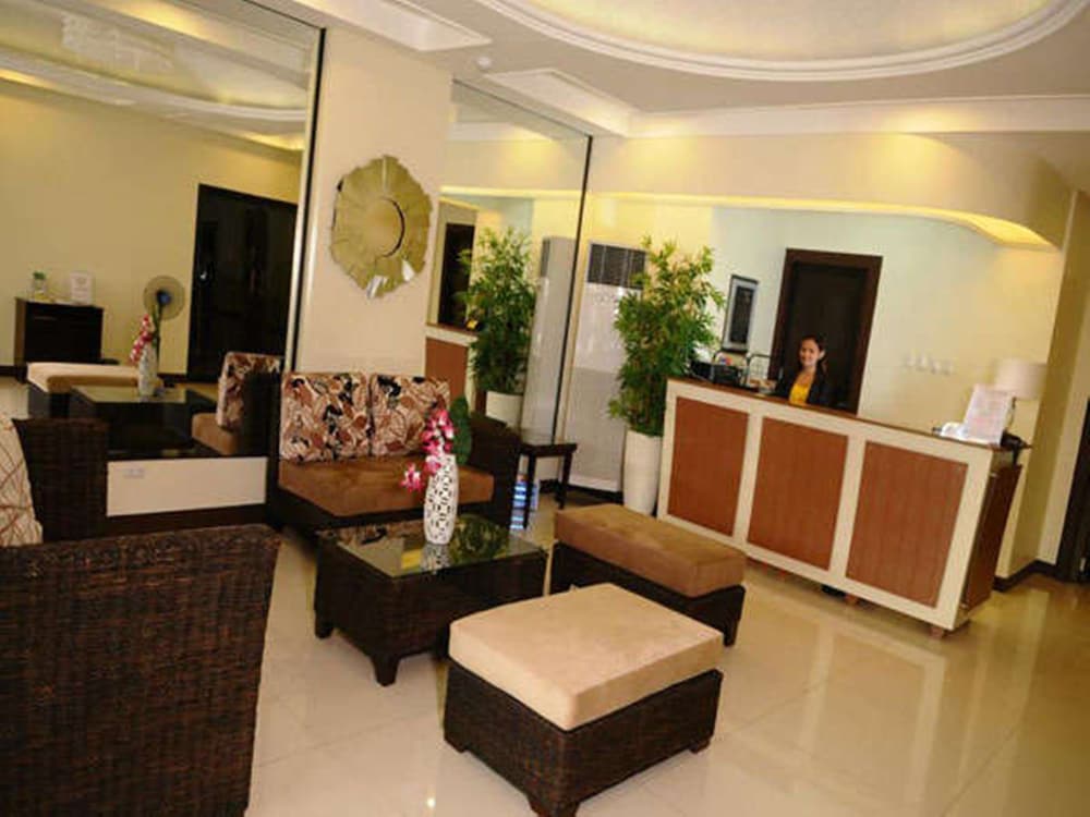 Orchard Hotel 14/19