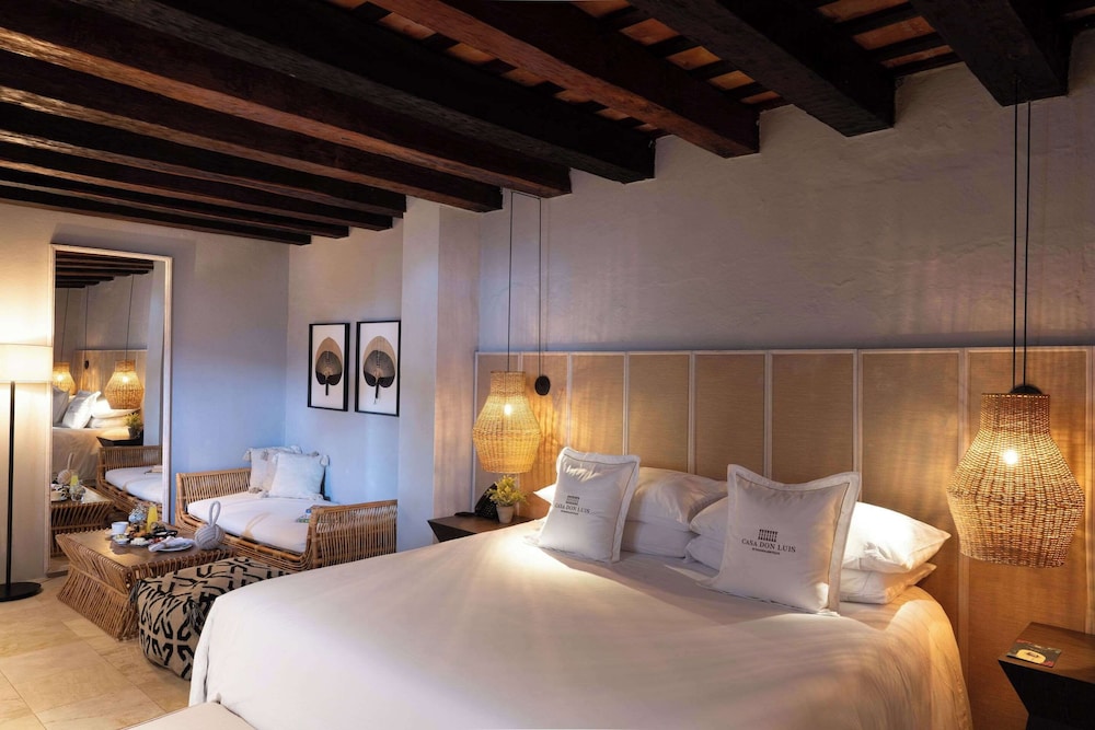 1 King bed, Premium Room