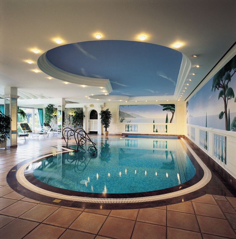 Lohmanns Romance Hotel Gravenberg 18/48