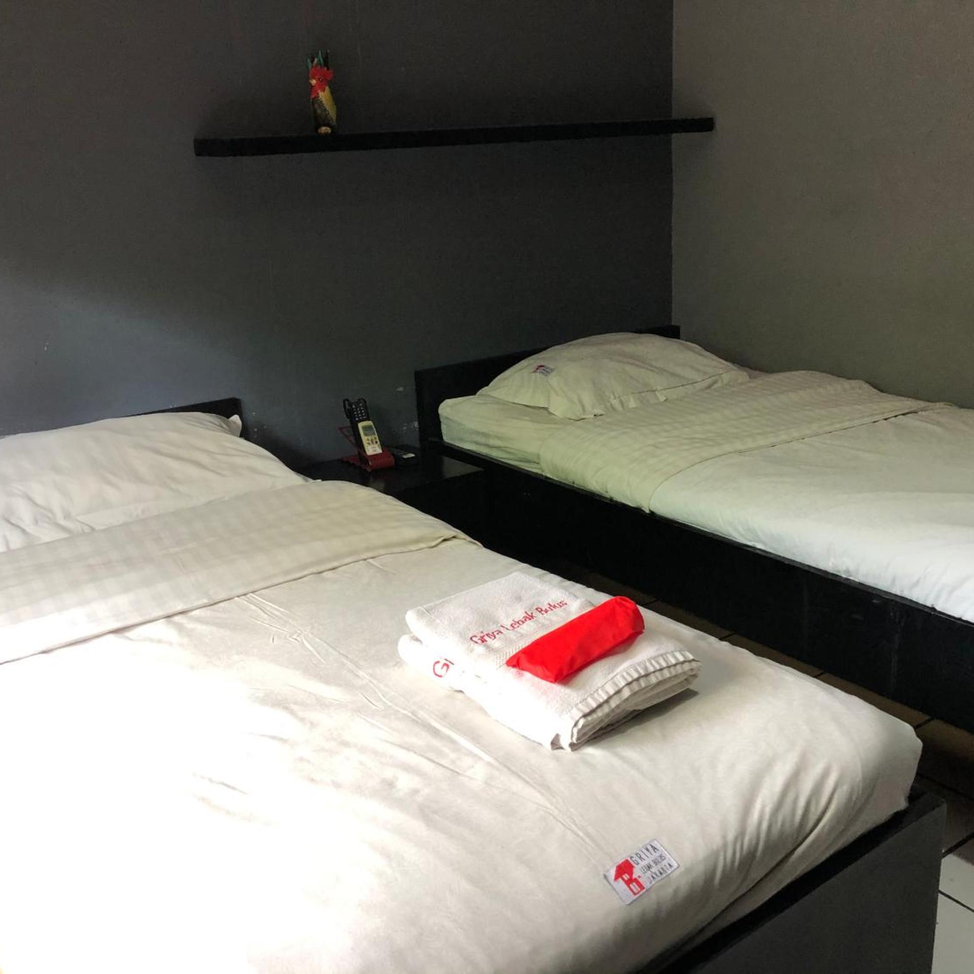 Room, Single Bed