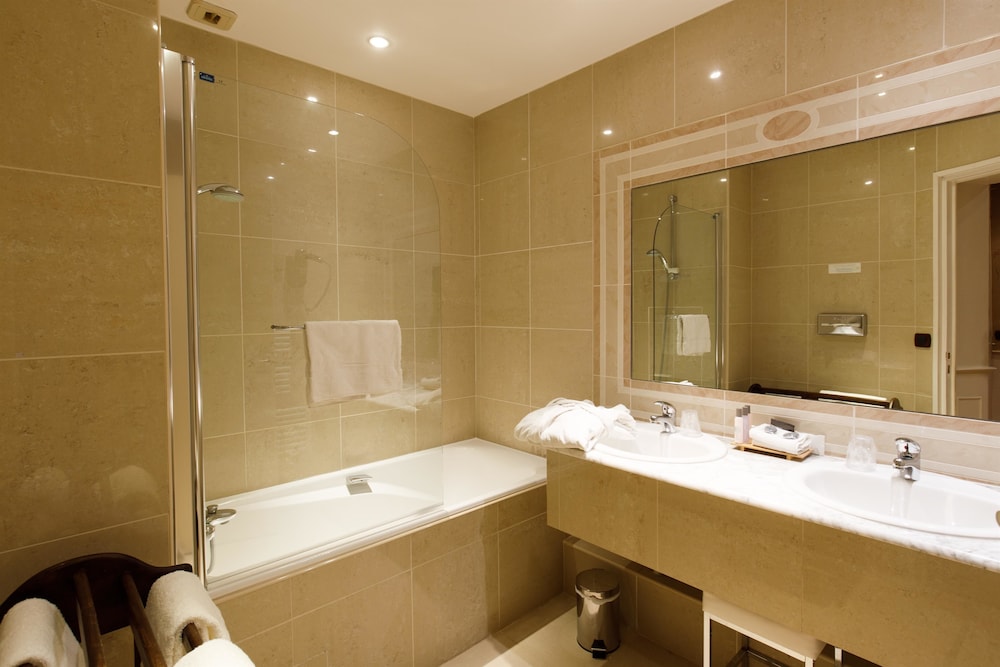 Hotel & Spa Le Grand Monarque, BW Premier Collection 16/68
