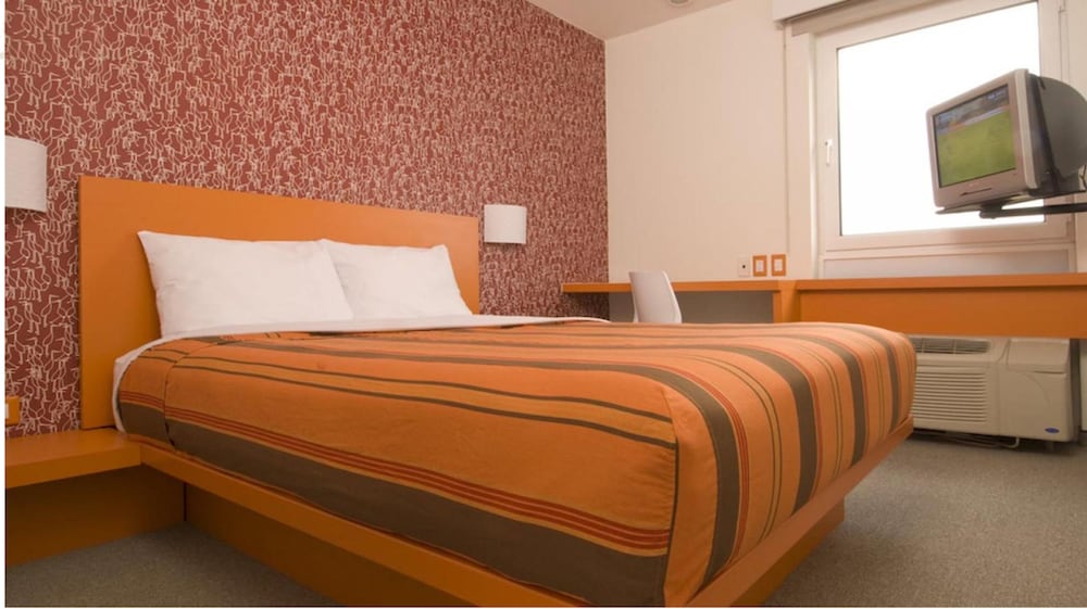 City Express Junior by Marriott Toluca Aeropuerto 15/50