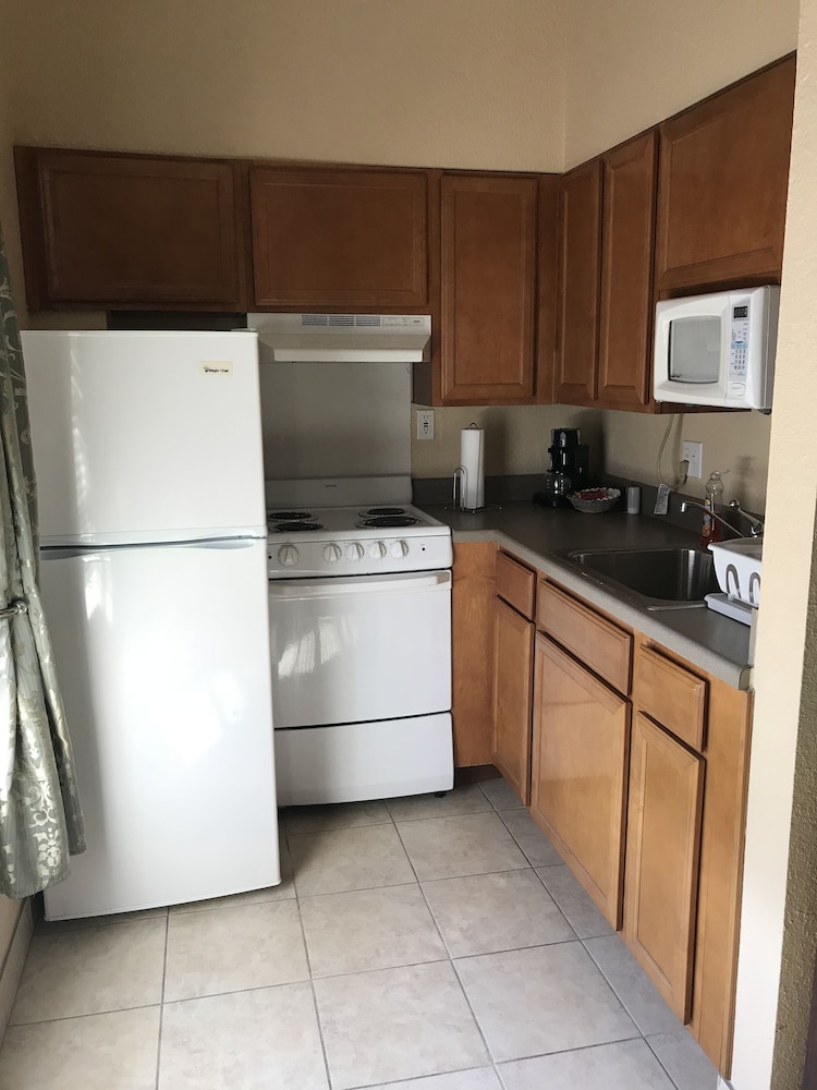 Athens Hotel Suites 3/69