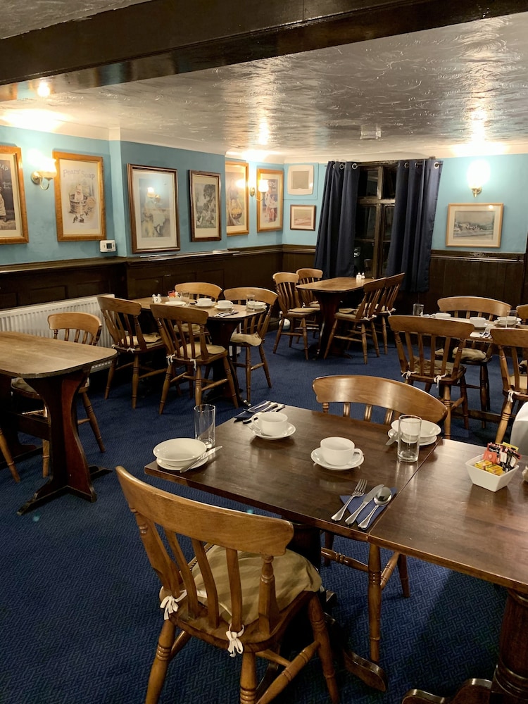 The Kings Arms, Colchester A120 38/50