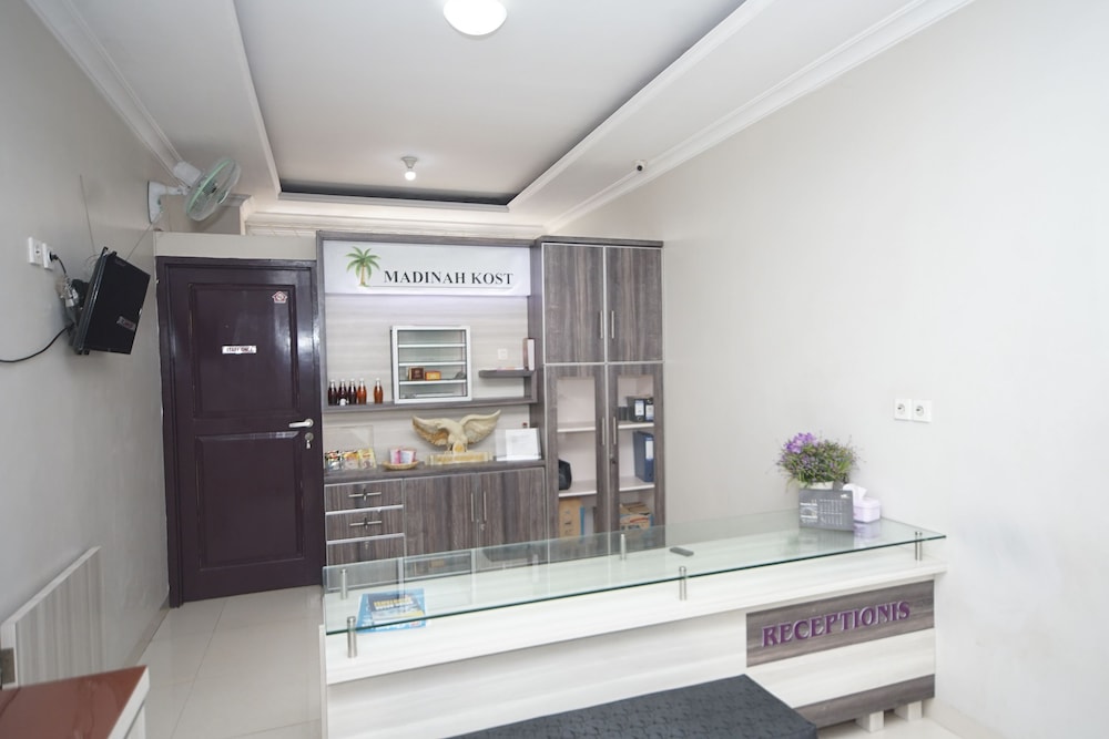 OYO 270 Madinah Residence Syariah 7/26