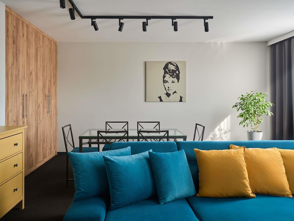 Ibis Katowice Zabrze 27/50