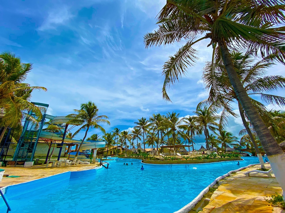 Hotel Parque das Fontes All Inclusive 60/65
