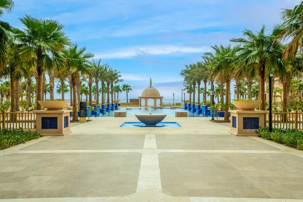 Rixos Marina Abu Dhabi 41/48