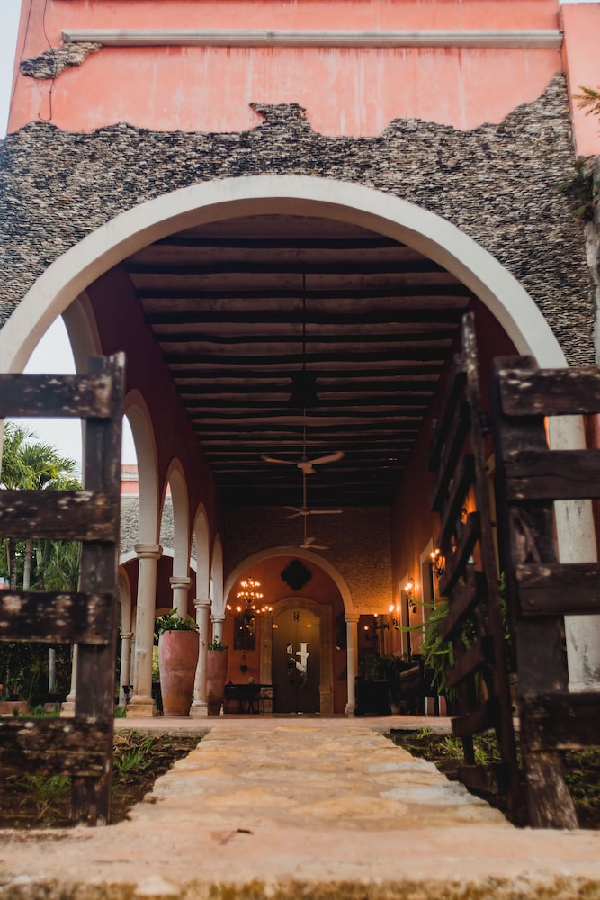 Hacienda Sacnicte 3/50