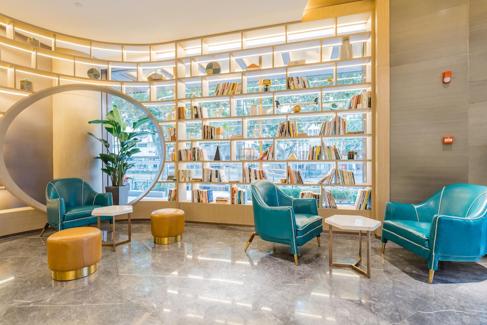 Atour Hotel Jinan Shuangshan Street Baimai Spring 43/75