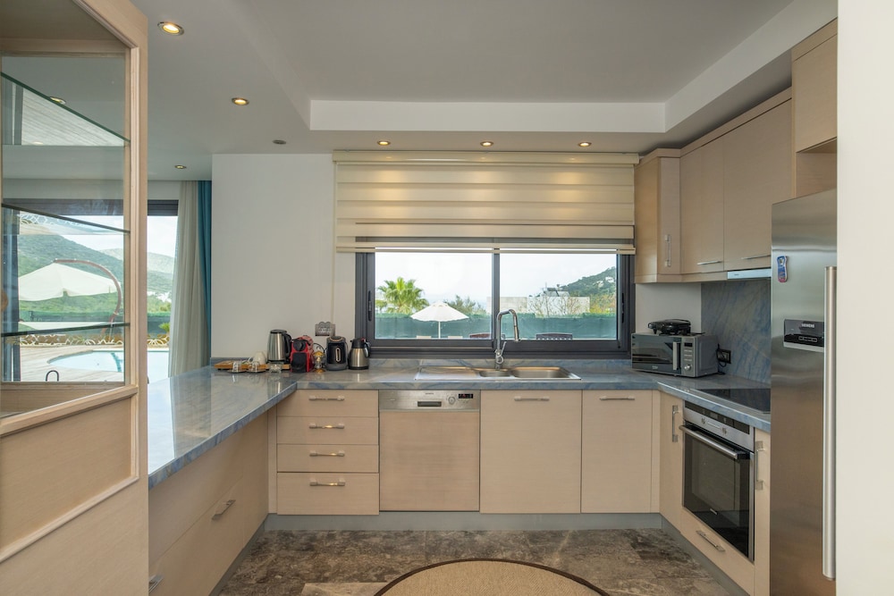 Alya Sierra Bodrum 33/60