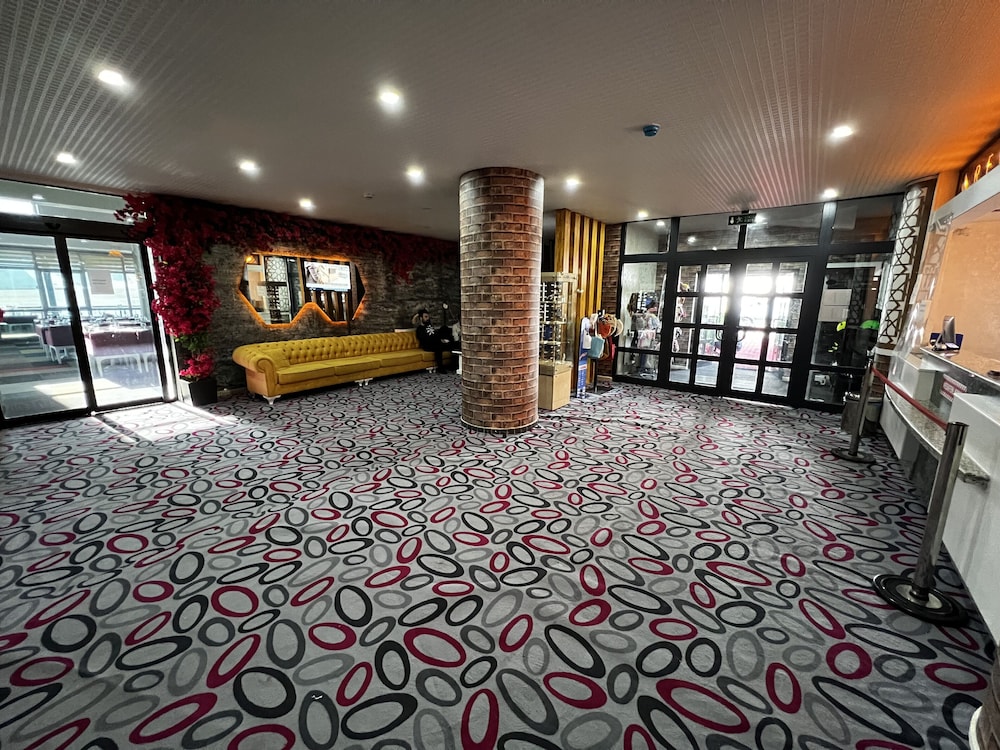 Erciyes Hill Hotel 22/24
