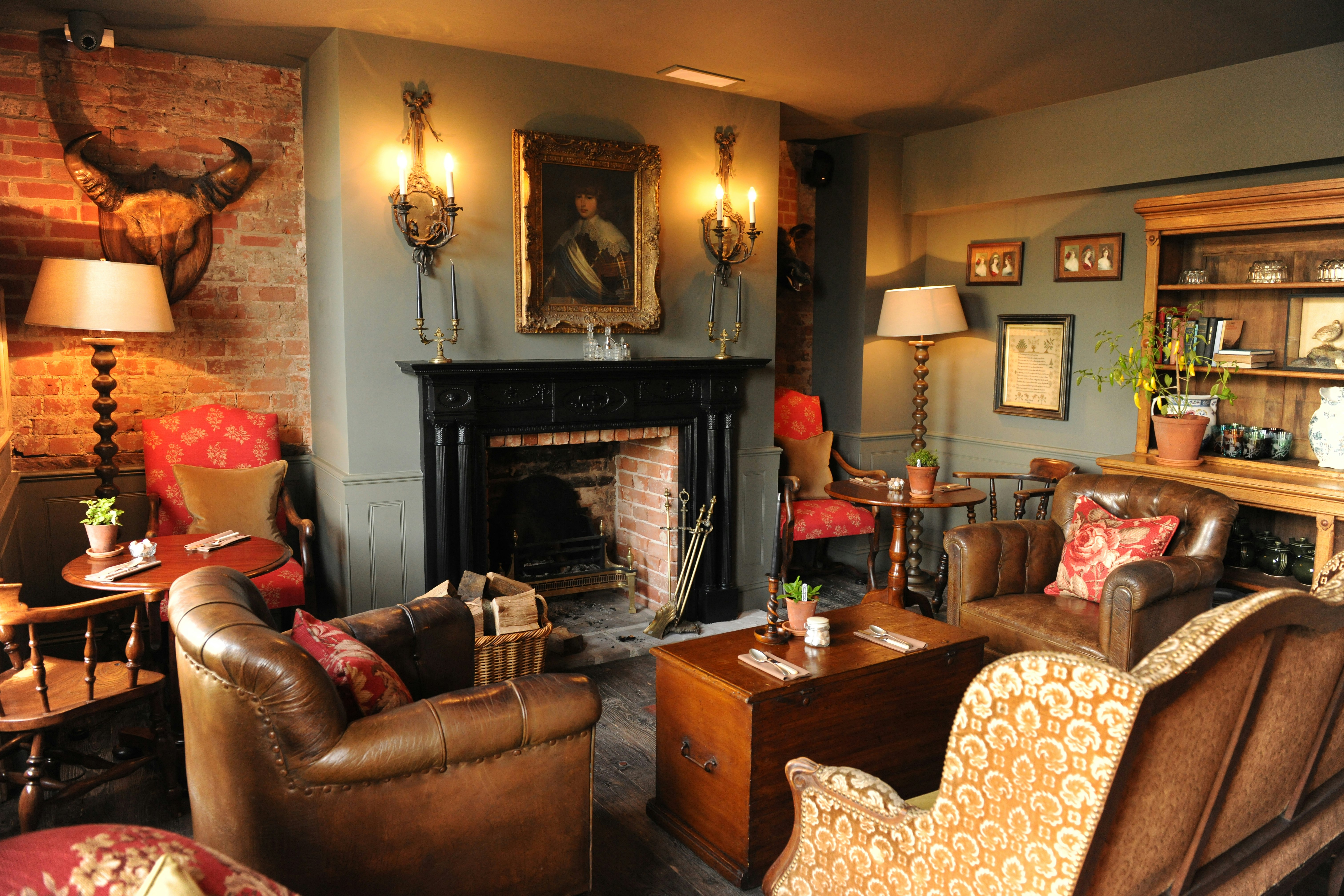 The Pig in the Wall Hotel 16/21