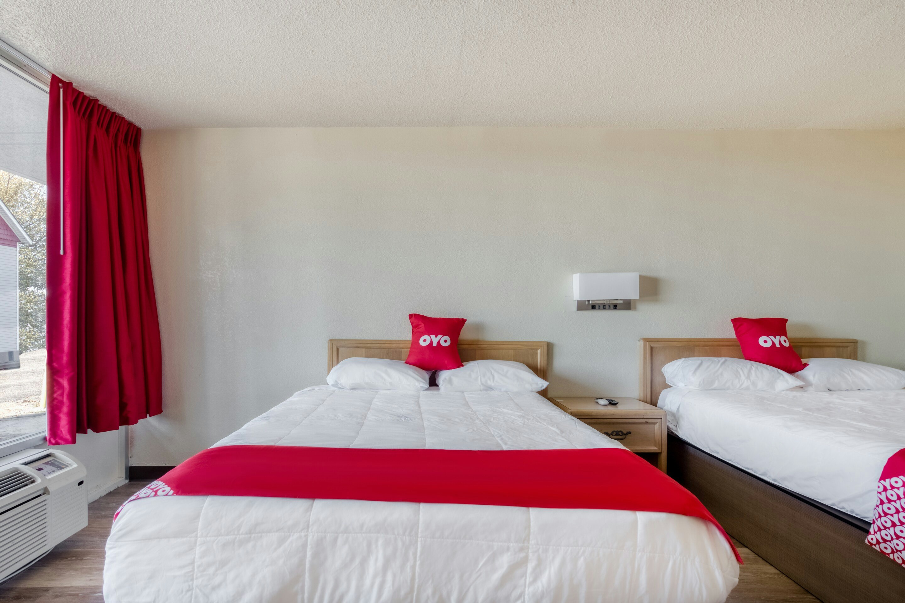 Hotel Waco University Area/ I-35 7/26