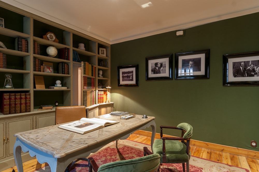 LA CASA DEL PRESIDENTE 33/68
