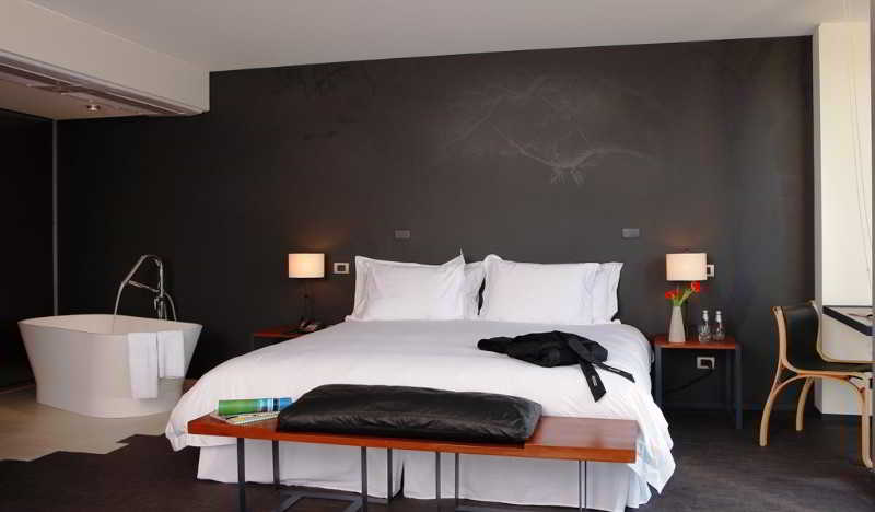 STANDARD, TWIN BEDS