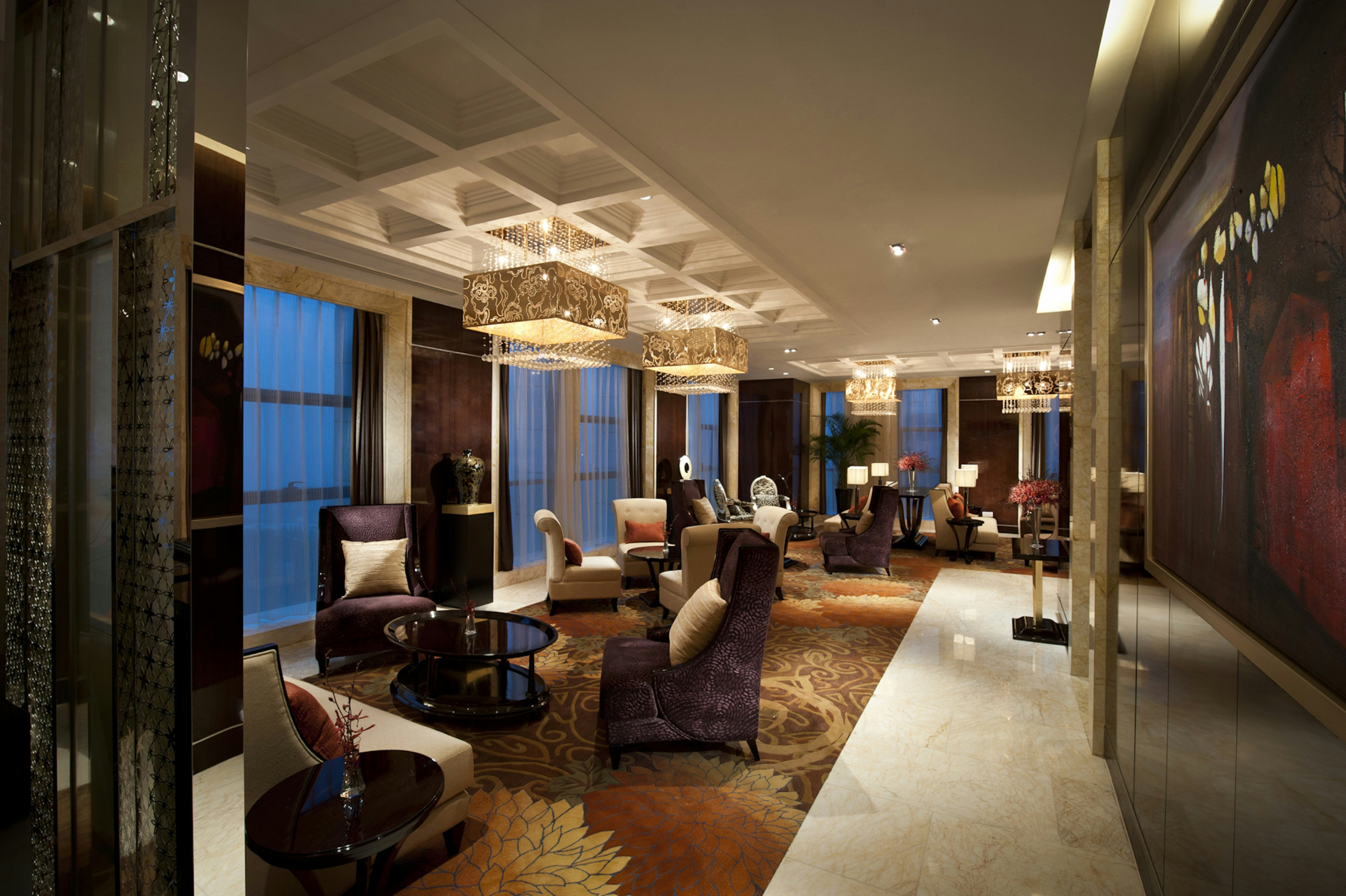 Hilton Nanjing 66/98