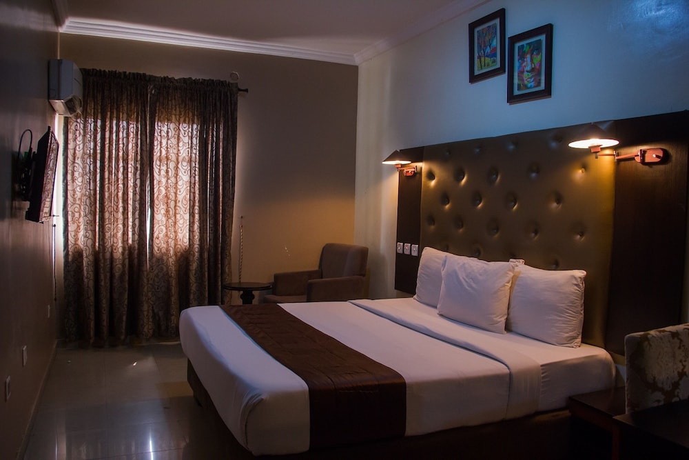 Eastgate Hotel Lekki 28/61