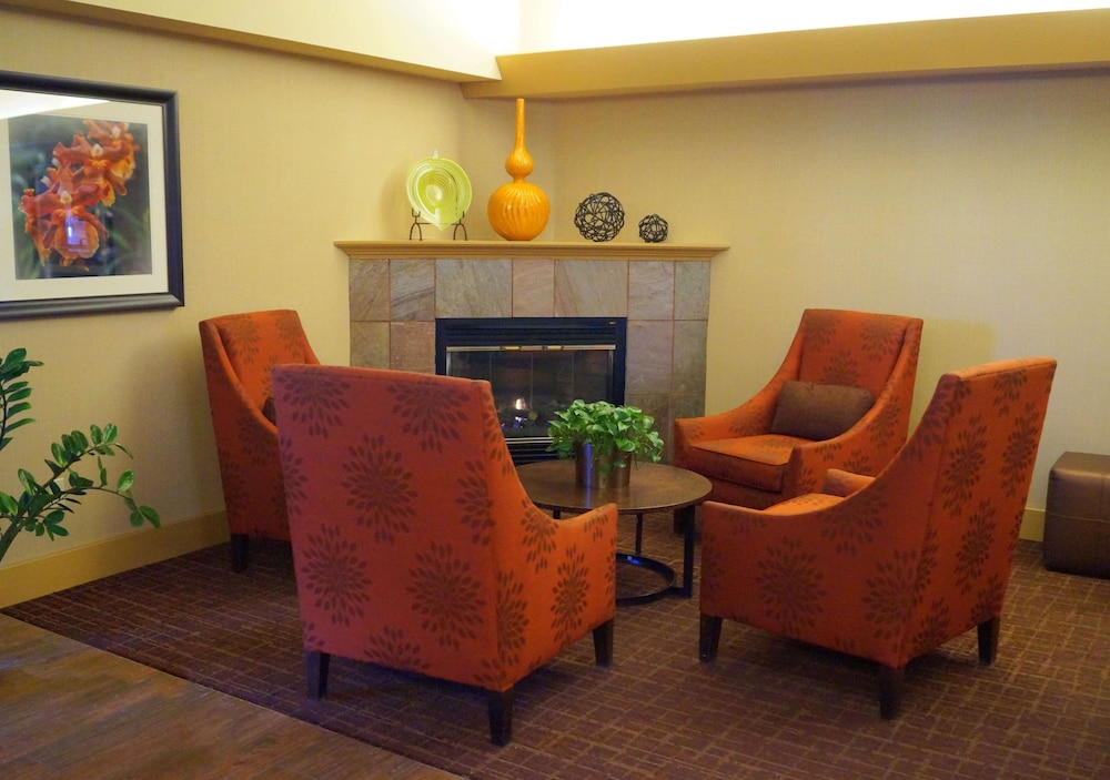 Hampton Inn Altoona 28/40
