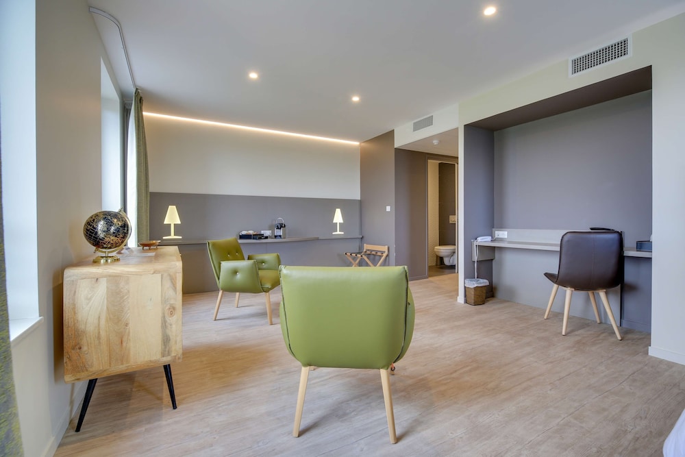 BRIT HOTEL SAINT-DIZIER 56/67