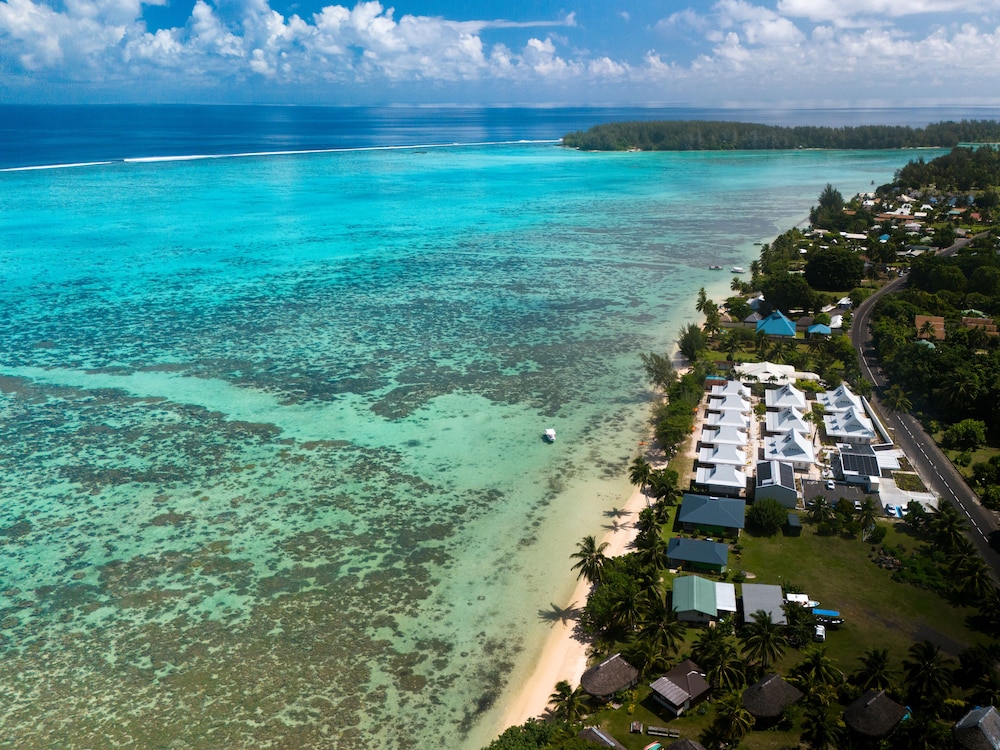Niu Beach Hotel 43/53