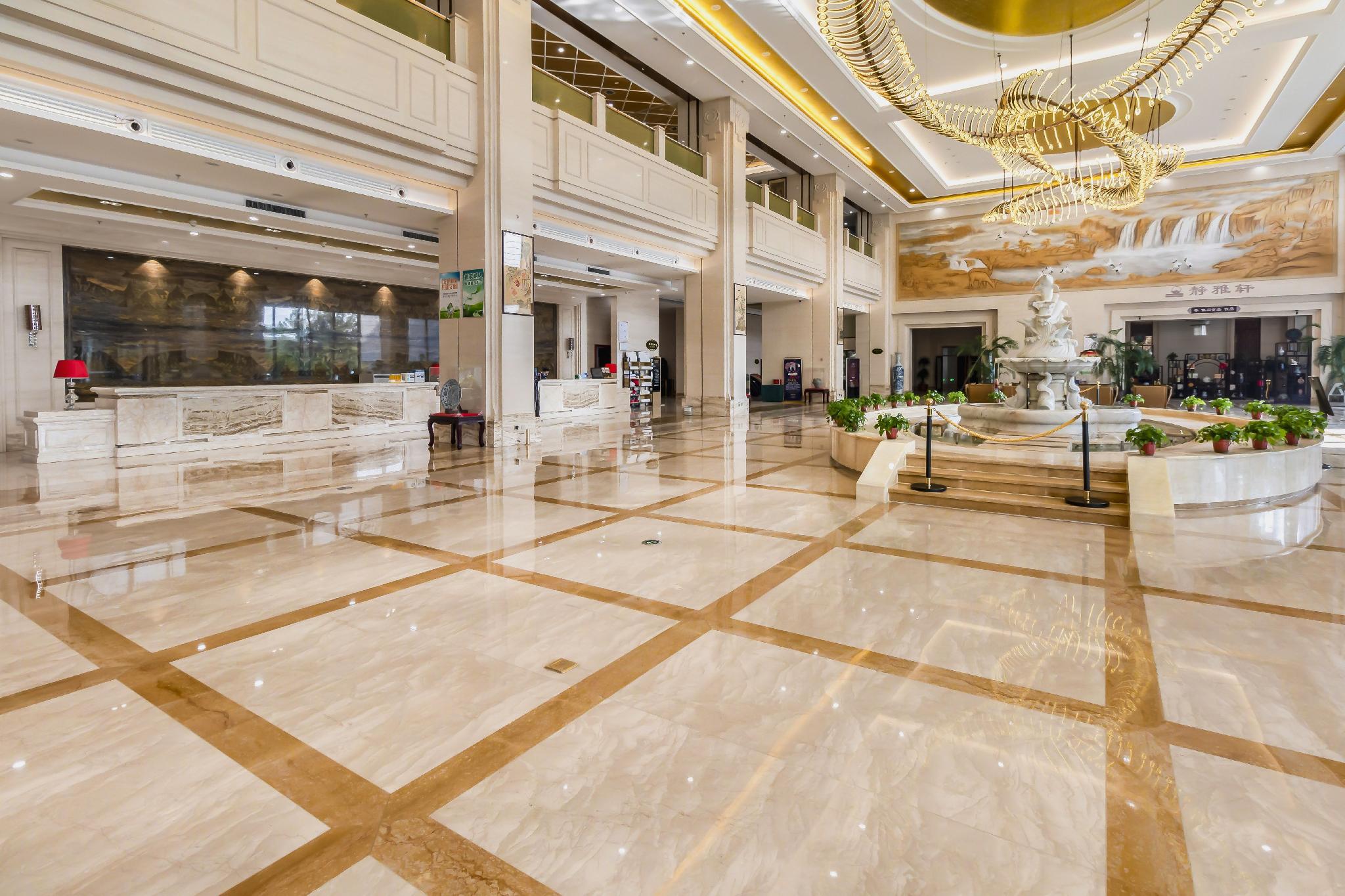 Shenglin International Hotel 2/25
