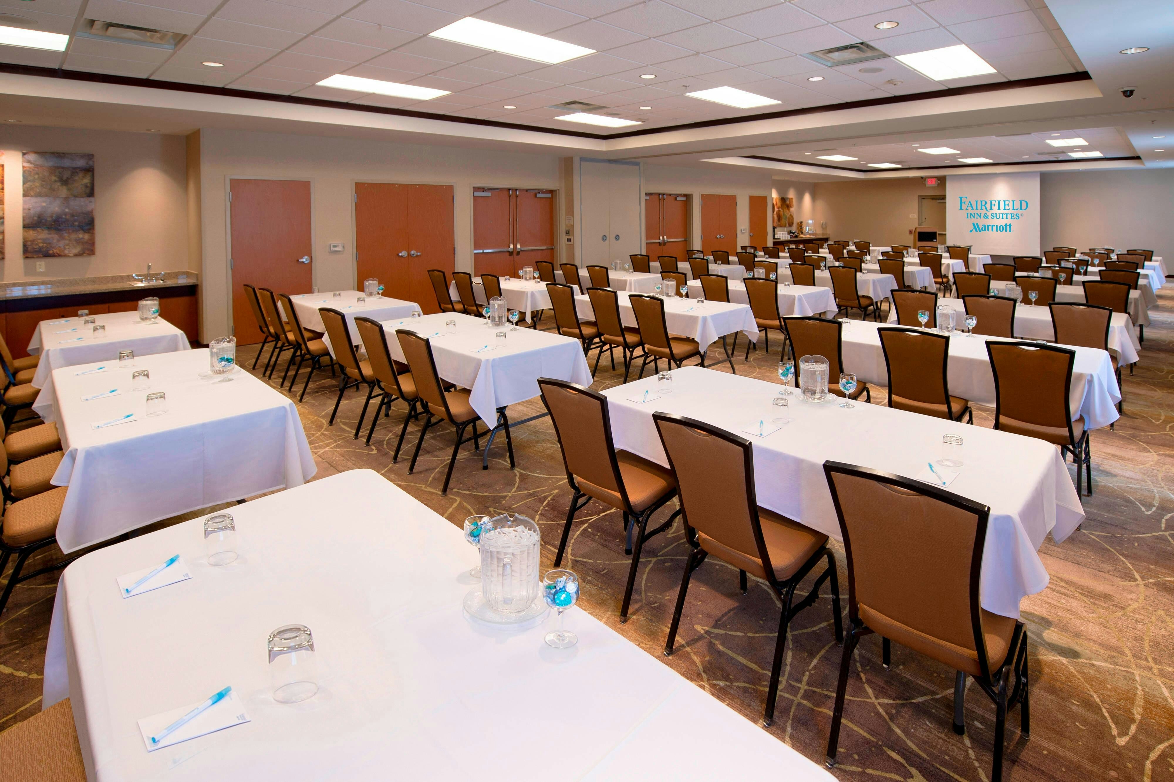 Fairfield Inn Suites Wausau 25/32