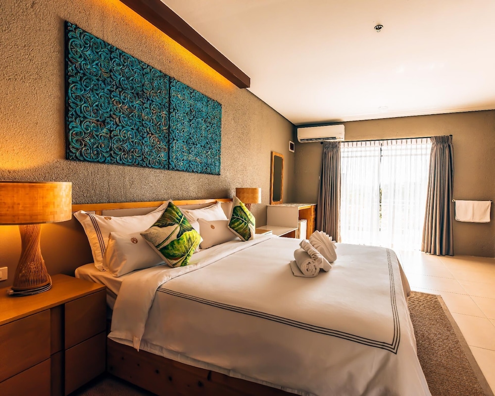 Pearl Vista De Coron Resort Hotel 25/50
