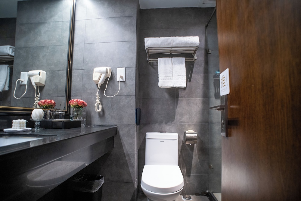 Shenzhen Airport Hotel Bao'an Airport 33/33