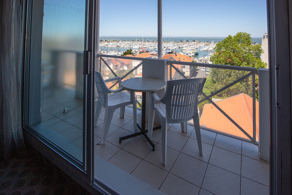 Hotel Le Nautic Arcachon 47/59