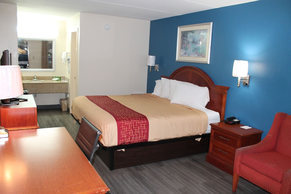 Americas Best Value Inn -Tuscaloosa 8/20