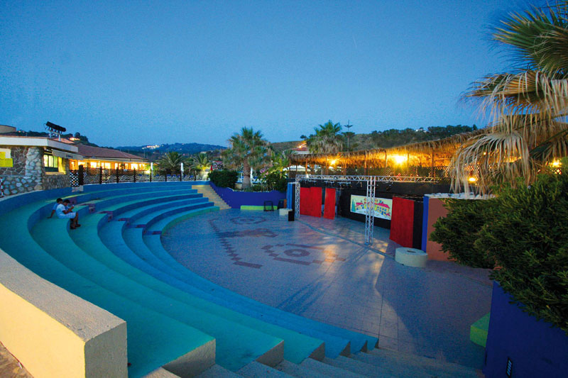 Villaggio Torre Ruffa Robinson 28/30
