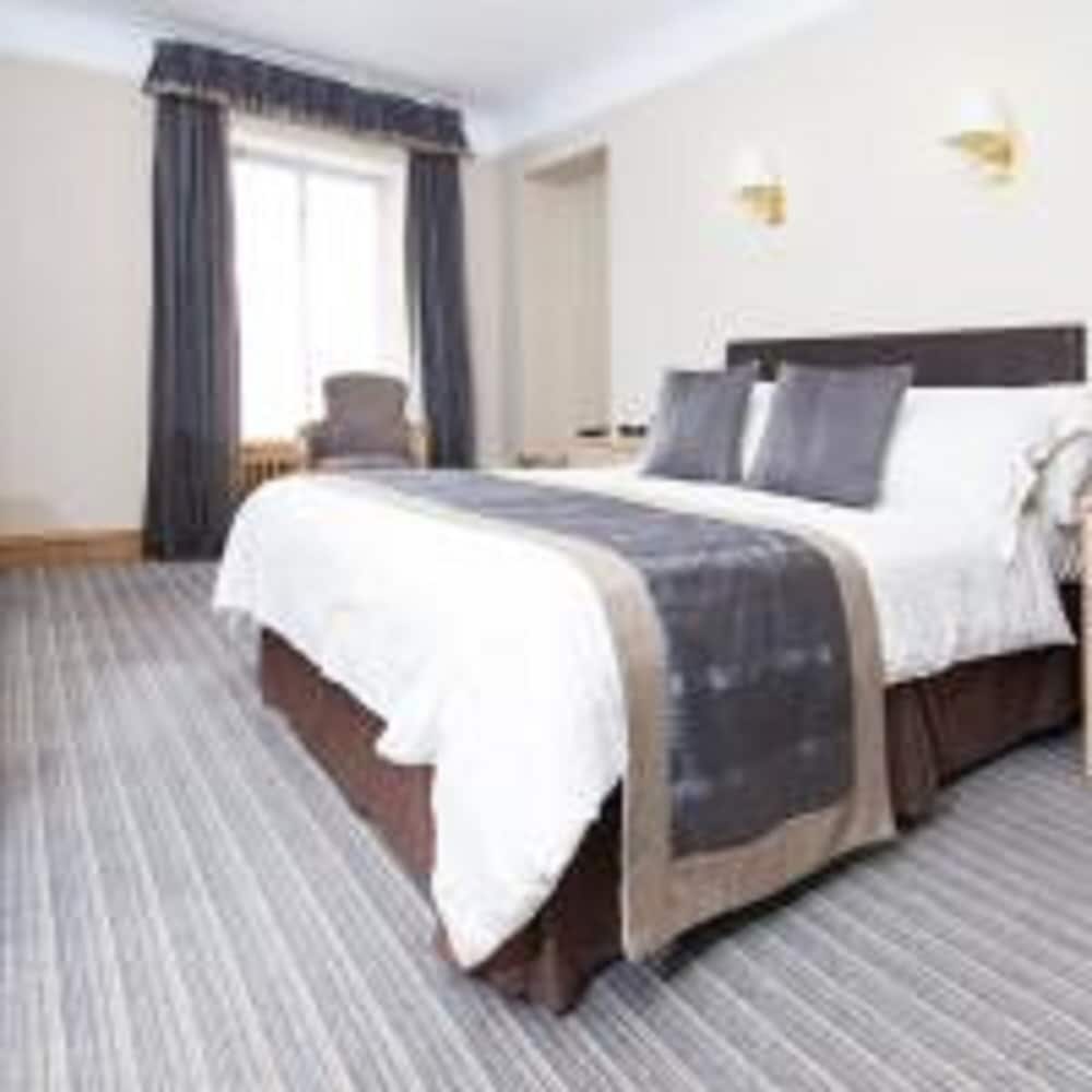 Best Western Burnett Arms Hotel 3/23