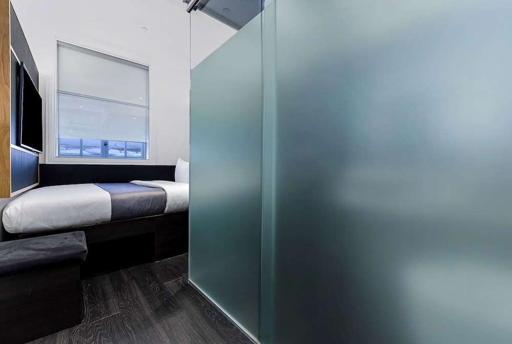 The Z Hotel Holborn 35/50