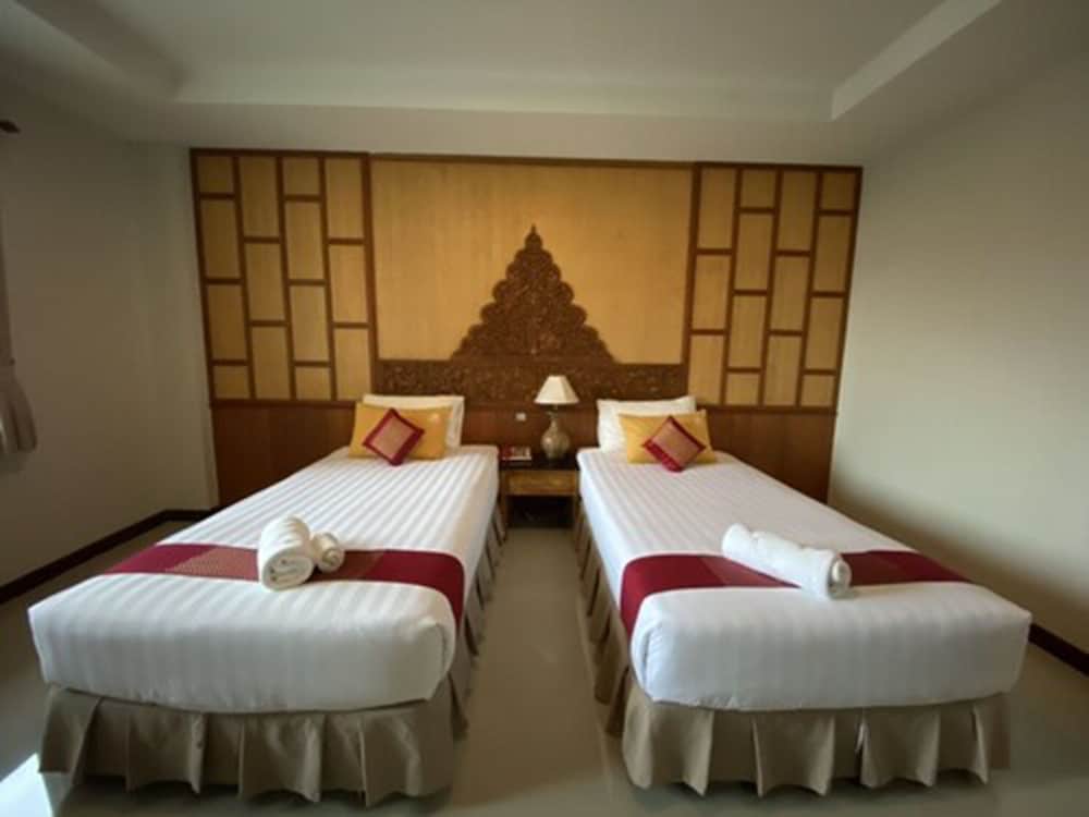 100 Islands Resort Spa 42/66