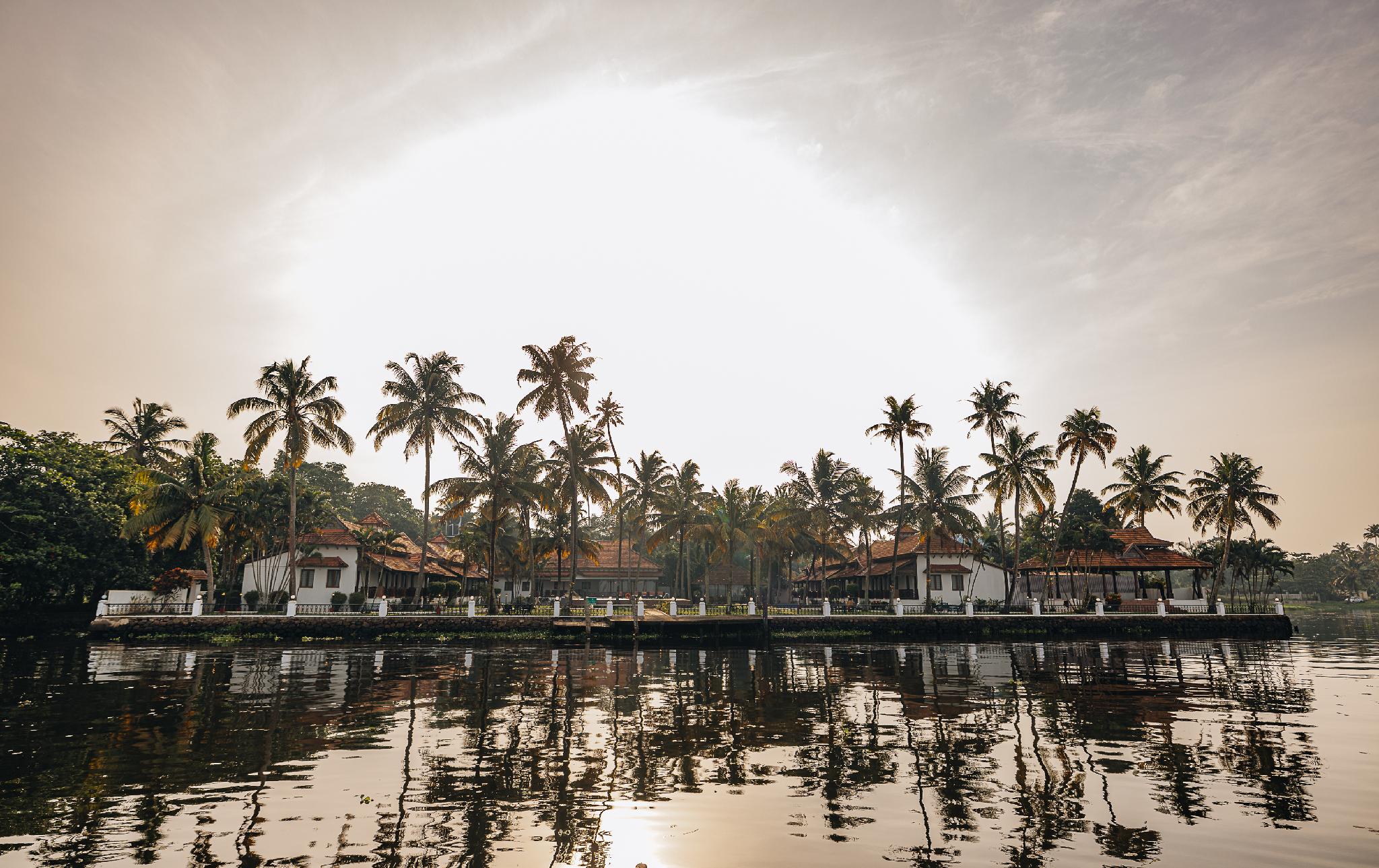 Coco Bay Resort 26/33