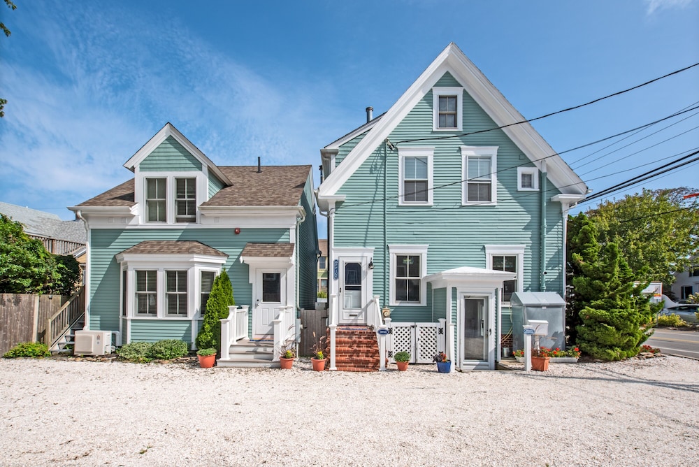 Admirals Landing Bed & Breakfast 2/69