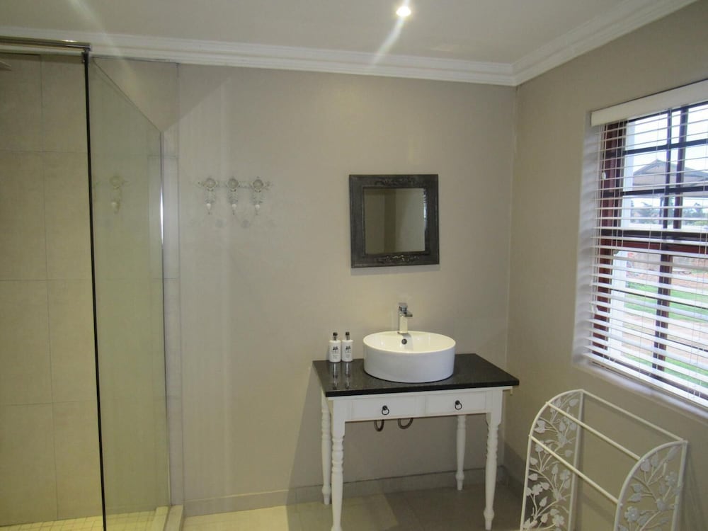 Happy Lands Self Catering/B&B 47/48