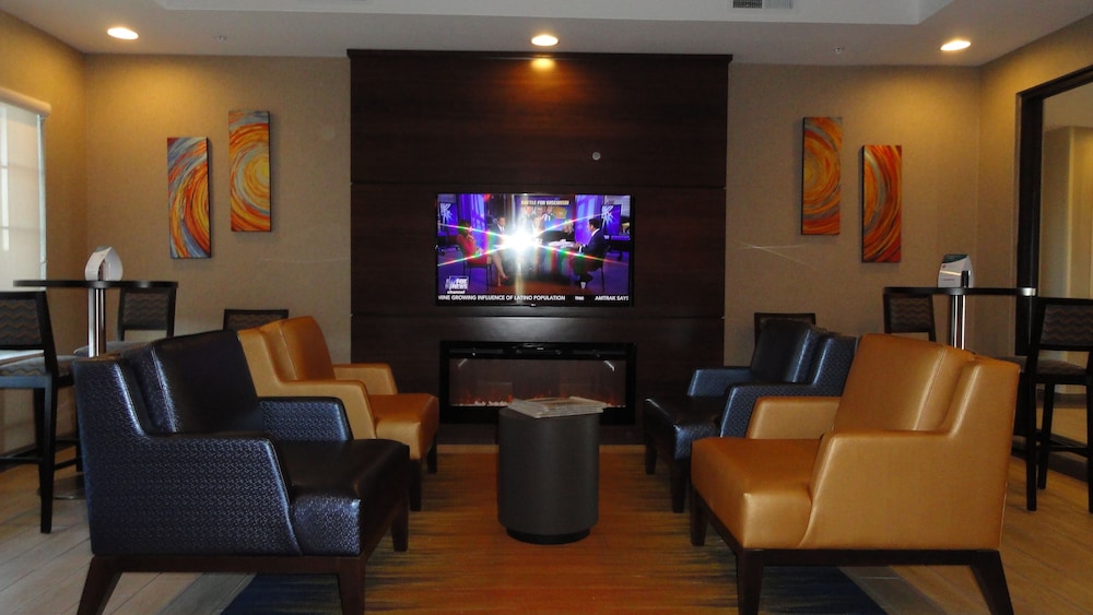 MainStay Suites Midland TX 36/44