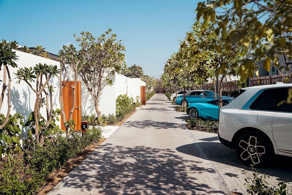 Nikki Beach Resort and Spa Dubai 73/81