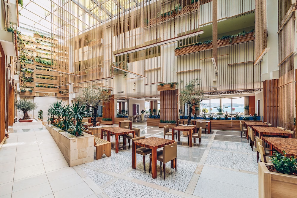 Carine Hotel Park 41/61
