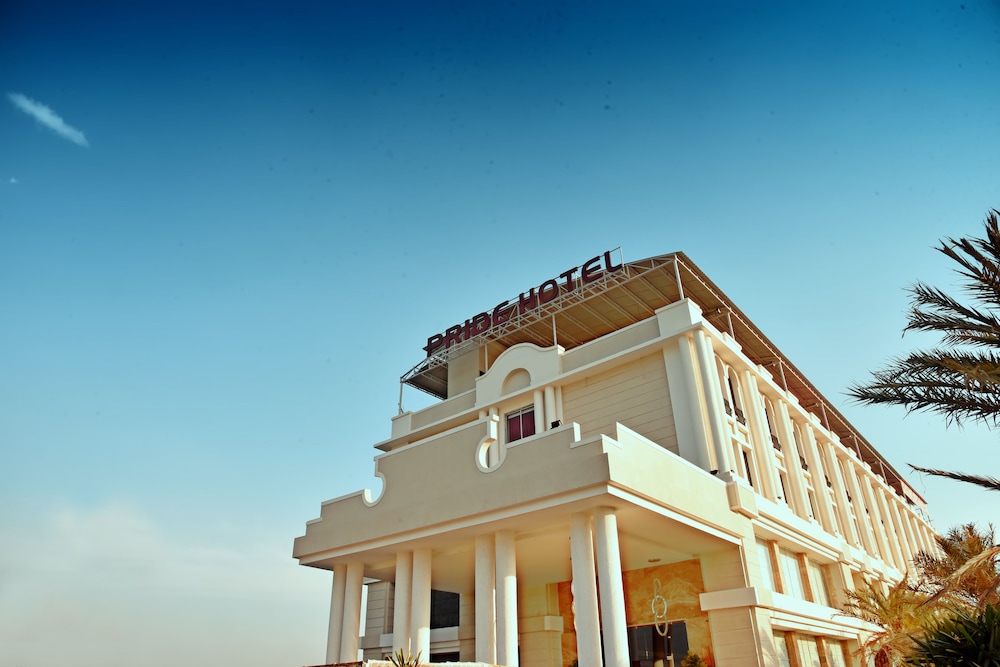 Pride Hotel And Convention Centre 3/50