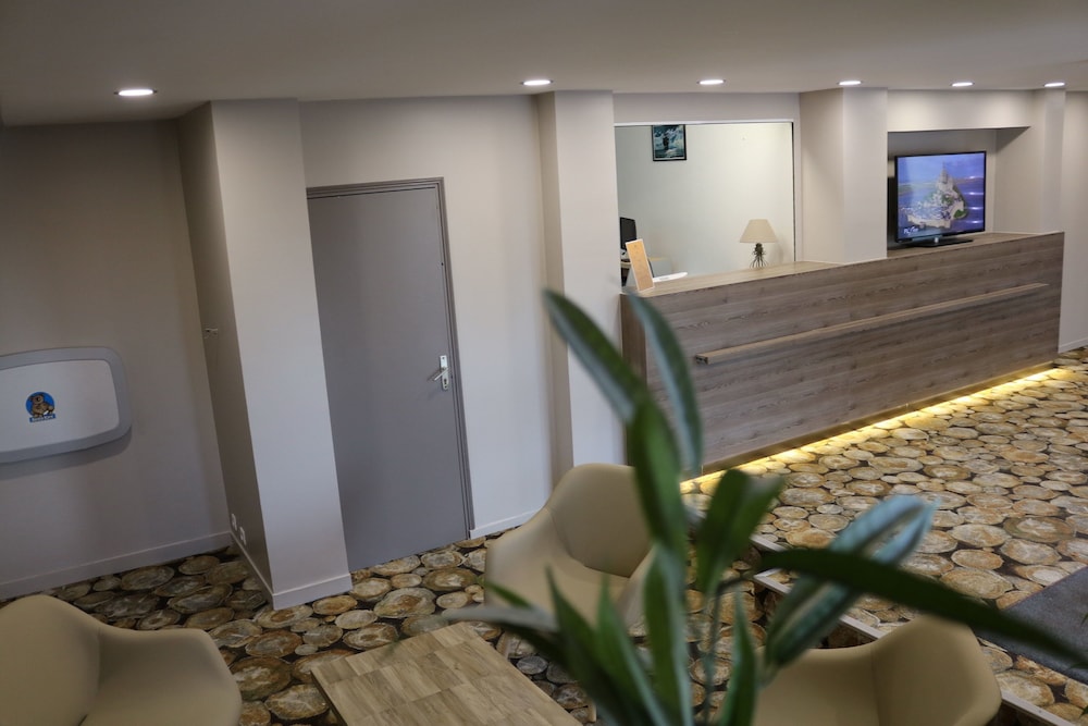 lobby