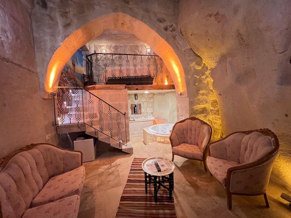 Atillas Cave Hotel 30/50