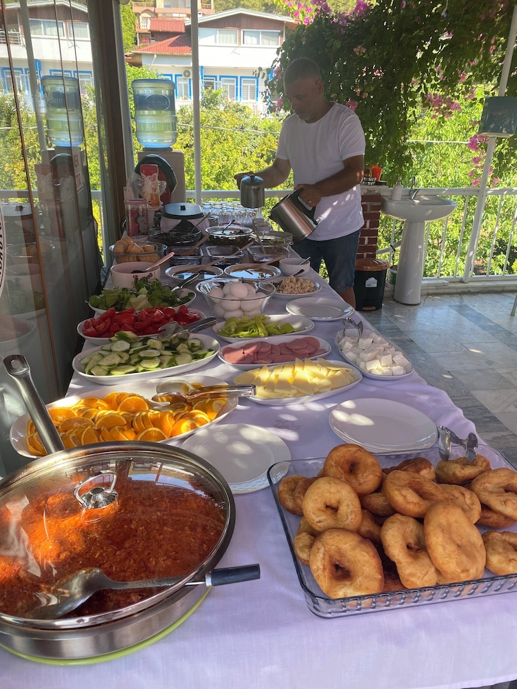 Akdeniz Pansiyon 17/31