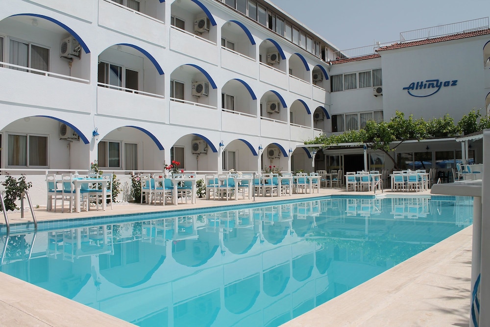 Altinyaz Hotel 3/35