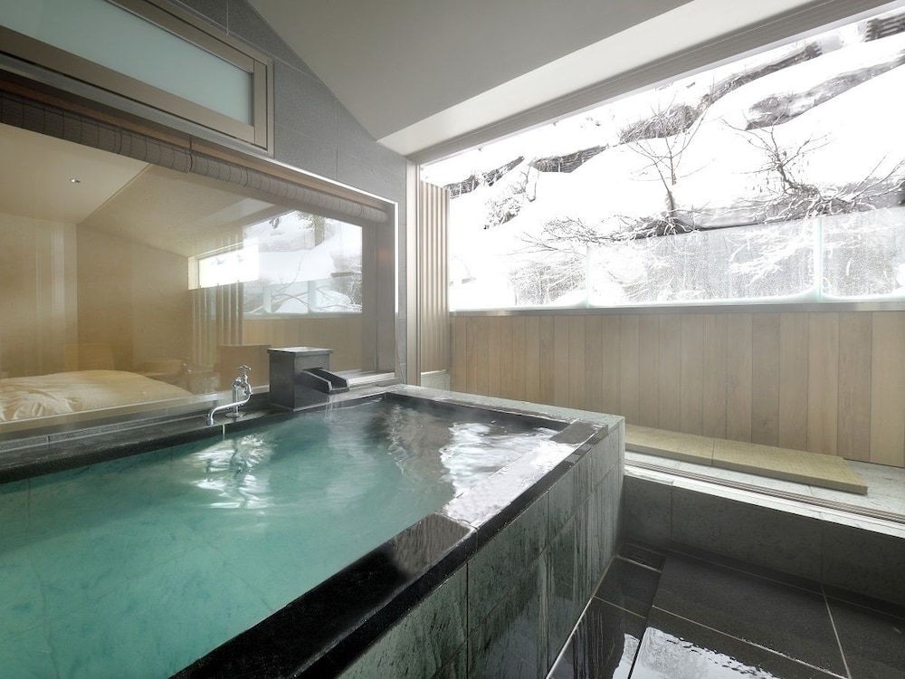 Matsunoyama Onsen Sake Hotel Tamakiya 28/50