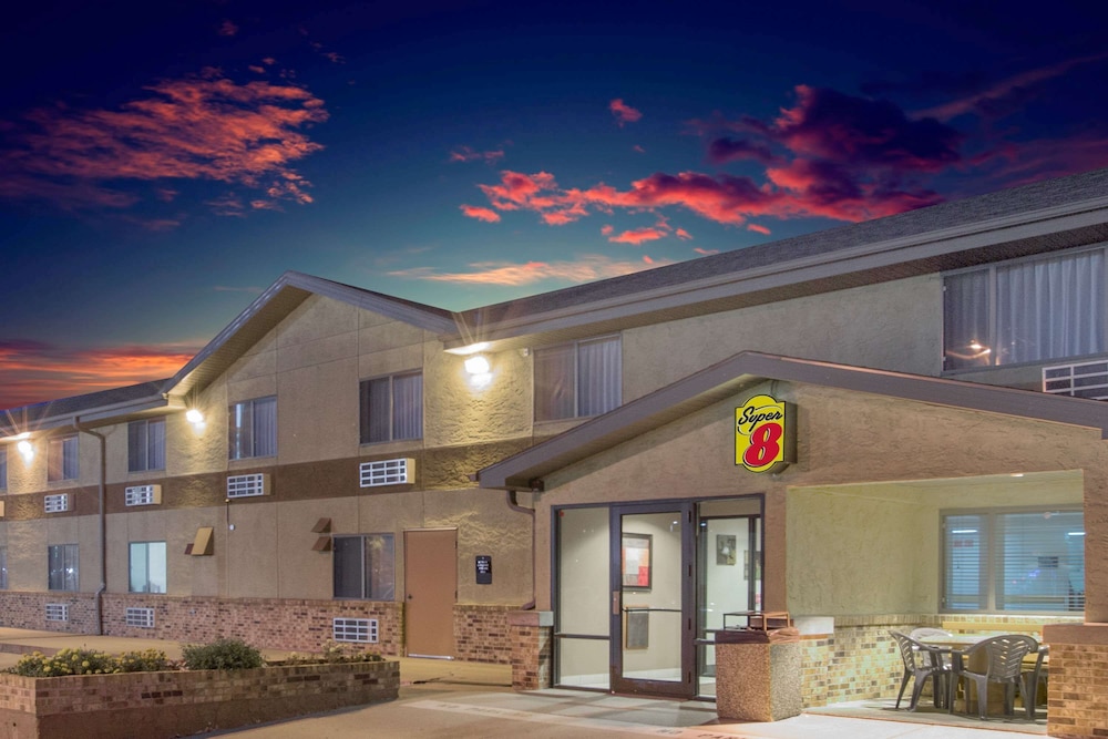 Super 8 by Wyndham Hastings 1/20