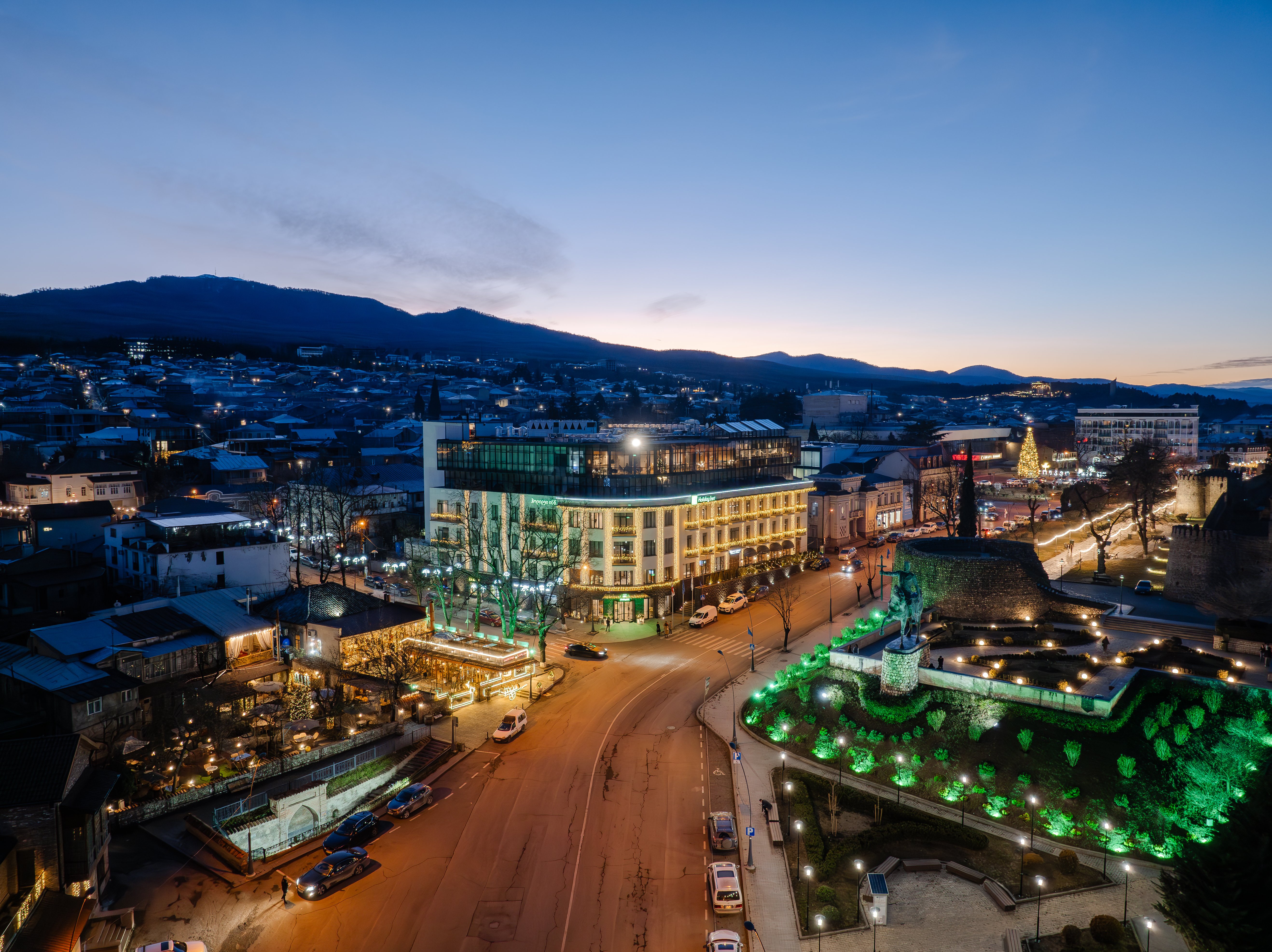 Holiday Inn Telavi 48/50