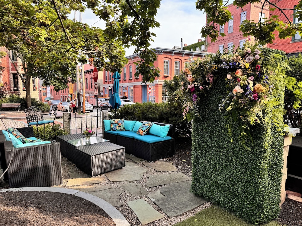 Portland Regency Hotel And Spa 49/56